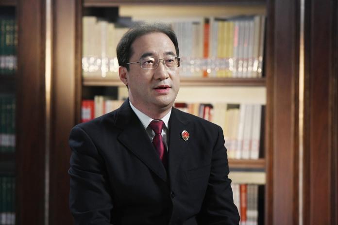 以“時(shí)時(shí)放心不下”的責任感維護社會(huì )穩定